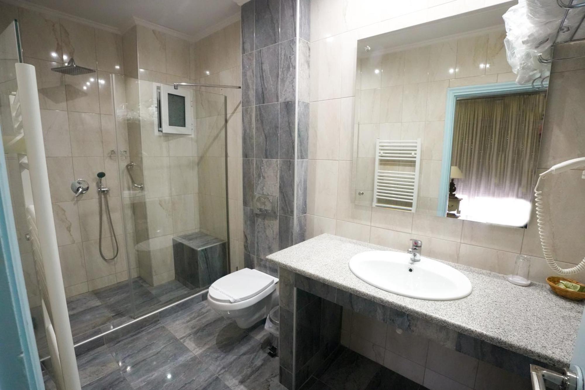 Hotel Marianna Drama Luaran gambar